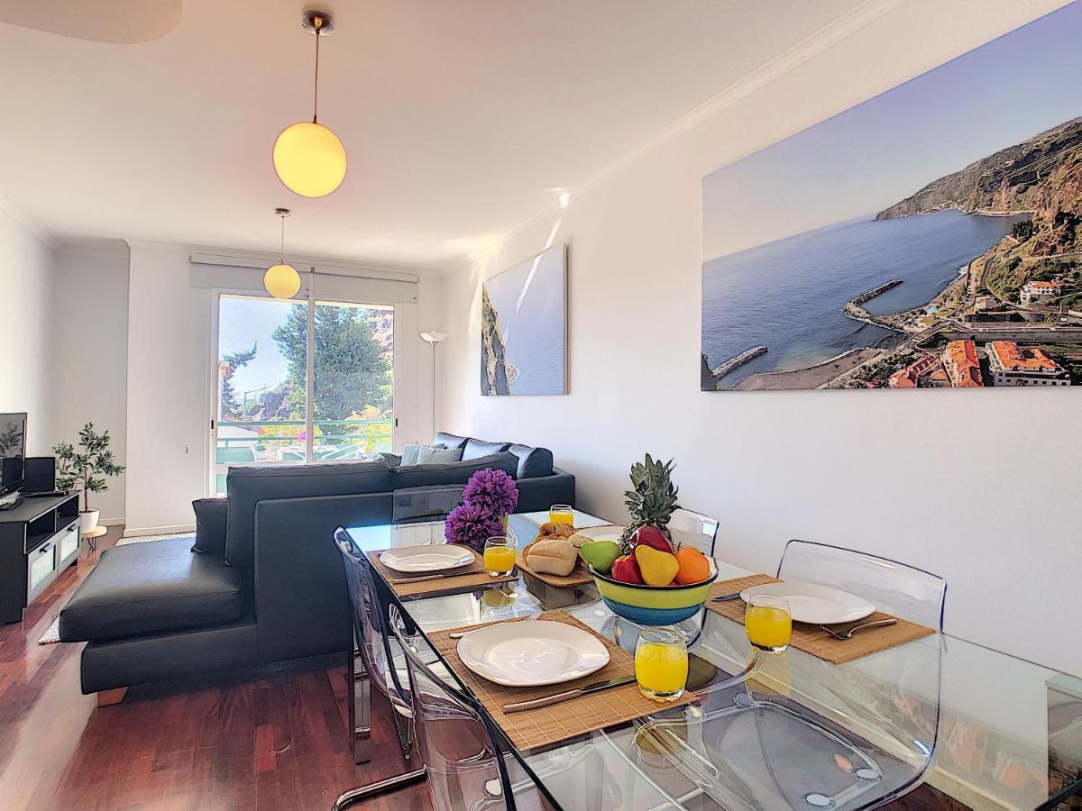 Sea N' Sun Apartment By Lovelystay Ribeira Brava Exterior photo
